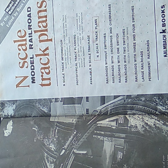 π Set of 4 Trains/Railroad/Model Railroader Magazines VNVC - Picture 3 of 16